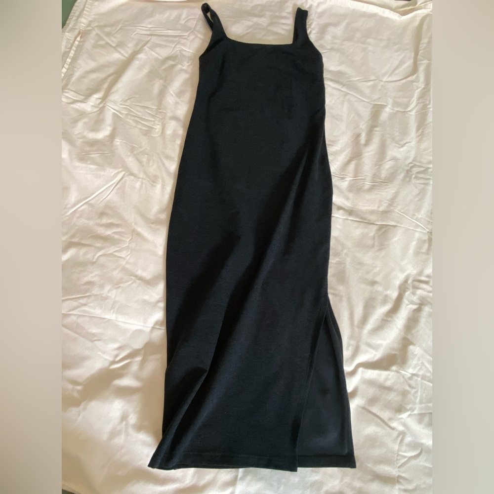 Beyond Yoga Black Fitted Maxi Dress